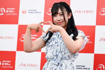 女子ゴルフ菅沼菜々へ「それ以上近づくと…」　男子プロの“注意喚起”に微笑ましいやり取り