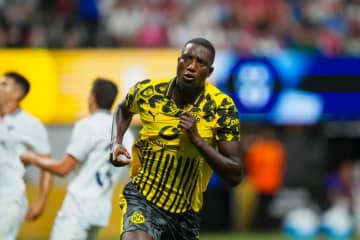 ギラシが2発！　ドルトムント、モンテレイ下してクラブW杯準々決勝進出