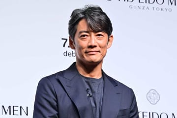 反町隆史、妻・松嶋菜々子とのCM共演は「すごく緊張しました」　“美しい夫婦”評には照れ笑い