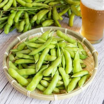 【枝豆は塩だけでゆでないで！！】「こっちのほうが何倍もウマい」「一度食べたらやみつき」枝豆がびっくりするほどおいしくなる超簡単テクニック