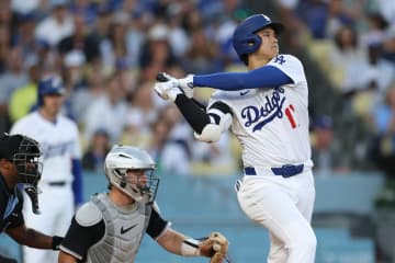 大谷翔平が５年連続30本塁打！ ３試合ぶりの快音、爆速187.1キロに米熱狂「信じられない速さで叩きつけた」「今季のナ・リーグ選手で初めてだ」