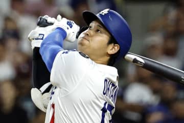 「史上最速」「月まで飛ばした」記録ずくめの30号で、大谷翔平が成し遂げた偉業「MLB史上、彼以外に達成した選手はいない」