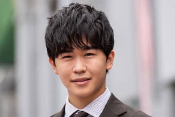 ドラマや映画などをみるとき…　現代人が“やりがちなこと”に鈴木福が疑問