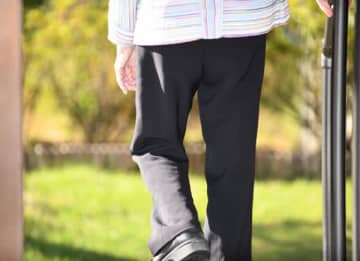 認知症の患者さんからのセクハラにどのように対応するか【老親・家族 在宅での看取り方】