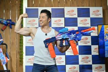 なかやまきんに君、ハプニング発⽣で時空を⽌める!?