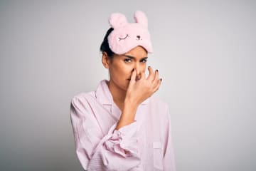 パジャマが臭くなってしまうNG行動10選…臭いを根本から断ち切るには？