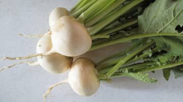 じつは「かぶ」ってこんな部分も食べられるんです！栄養をキープしながらおいしく食べられるレシピもご紹介