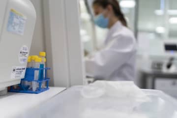 スイスの抗生物質開発企業、塩野義と研究・ライセンス契約を締結