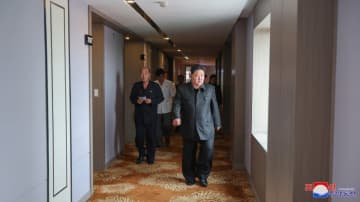 金正恩氏、祖父と父の聖地で激怒し出生地で歓喜と感涙…秘められたメッセージとは？