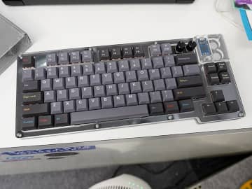 Berryプロファイル採用のロープロキーキャップセットが店頭入荷