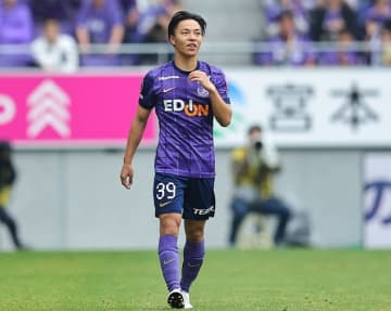 「めっちゃ選ばれてる！」「呼ばれすぎ」中村草太ら初招集も！ E-１に広島から最多５人が選出「みんな頑張れええ」の声