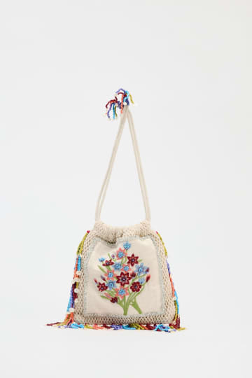 【ZARA】の「主役級バッグ」で遊び心をプラス♡