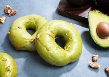 BAGEL & BAGELの夏ベーグル！植物性チーズやアボカドが登場