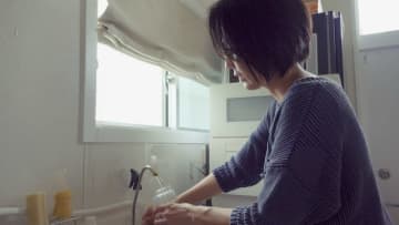 “水が、あぶない”「PFAS問題」に声をあげる女性たちの姿を描く『ウナイ　透明な闇 PFAS汚染に立ち向かう』