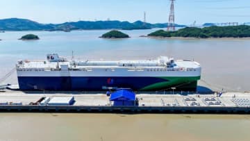 中国とUAE 新たな自動車物流航路を開設