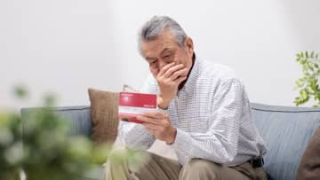 日本年金機構から届いた「年金決定通知書」に65歳男性「これでどう生きていけと」…40年を超える会社員人生でも、思わず絶句する「残酷な年金額」