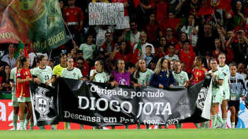 交通事故死のジョタへ…女子選手権で急遽の黙祷、亡くなった地と生まれ故郷の対戦で「ありがとう」「安らかに」