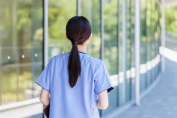 夏ボーナス26万円予想「高卒の友人は100万円と聞き複雑な気持ちに」30歳・理学療法士の本音
