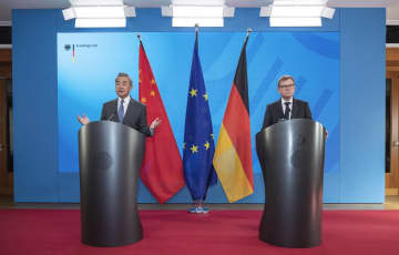 王毅氏、ウクライナ危機に対する中国の立場を表明