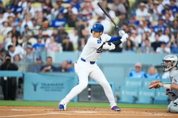 大谷の背後にズラリ…ド軍戦の中継で“珍光景”「たくさんおる」　いつもと違う客席に注目