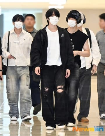 【PHOTO】TOMORROW X TOGETHER、日本活動のため出国…TV＆イベント出演に期待（動画あり）