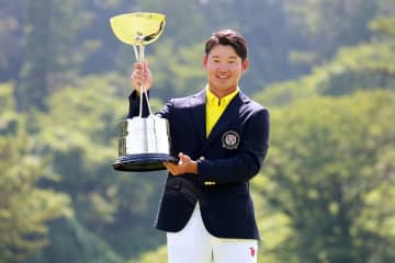 佐藤快斗が初のアマチュア日本一 15歳の長崎大星は猛追およばず2位