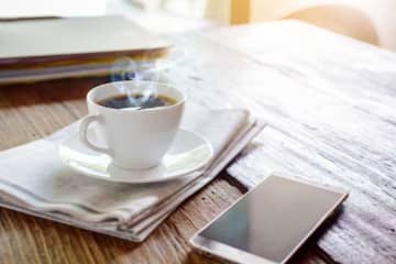 「コーヒーがないと始まらない」を英語でどう言う？