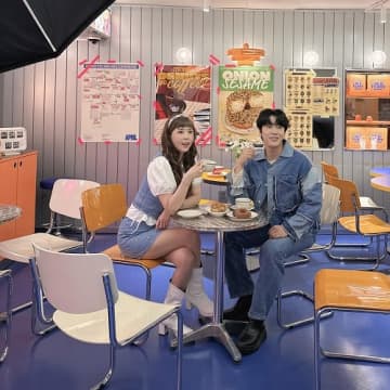 「やめて！」結婚を発表するや否や“疑惑のデパート”になった韓国歌手、元妻との協議離婚書まで持ち出し釈明