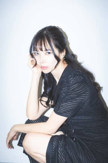 【インタビュー】ギタリストのSAKI、初ソロツアー開催前に語る15年の歩みと決意「ギターヒロイン像を突き詰めたい」