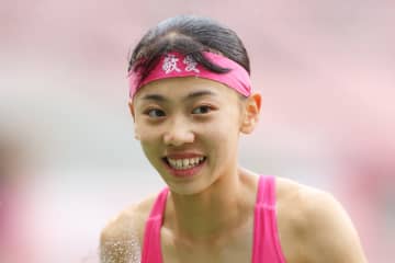 陸上800ｍ久保凛　貫禄の走りで予選突破　2分02秒56で全体トップ　昨年は日本選手権初出場で初V