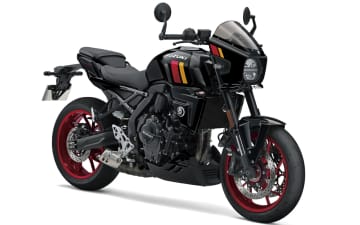 スズキ、ネオレトロの新型「GSX-8T」「GSX-8TT」発表