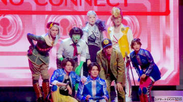 いとうせいこう,金子貴俊,中田あすみ,横山だいすけ,ソーズビー・キャメロンetc.出演 舞台『ビットワールド THE STAGE』開幕