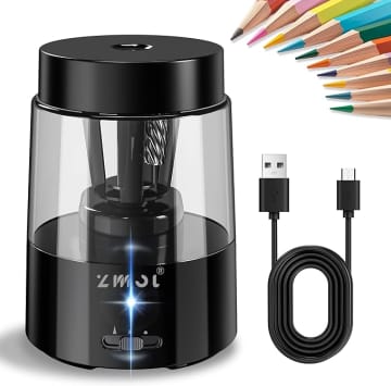 【Amazonセール】ZMOLの電動鉛筆削り器がセール価格に！ コンパクトな充電式