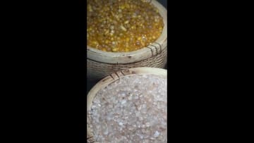 おいしそうな「石」、大自然が生んだ芸術　中国内モンゴル自治区