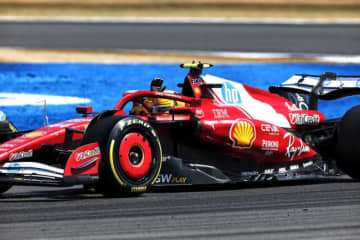ホームレースのハミルトンが首位発進、ノリスが2番手。好調レーシングブルズがレッドブルを上回る／F1イギリスGP FP1
