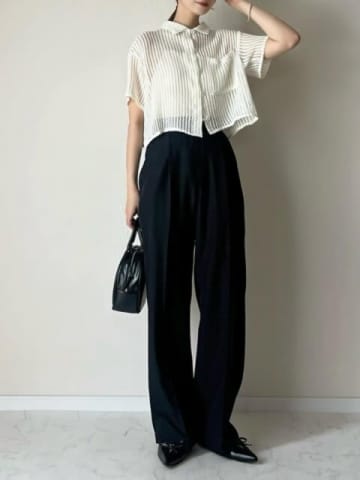 やっぱりモノトーンコーデが落ち着く～♡夏でも重く見せない！大人女子のおすすめ着こなしテク