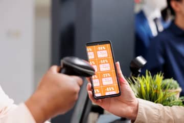 7月・8月限定の「スーパーPayPayクーポン」で最大半額戻ってくるって本当？対象加盟店や使い方を教えて