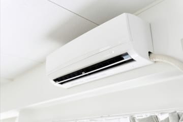 エアコンを1日中つけています。1ヶ月続けたら電気代は「1万円」を超えますか？