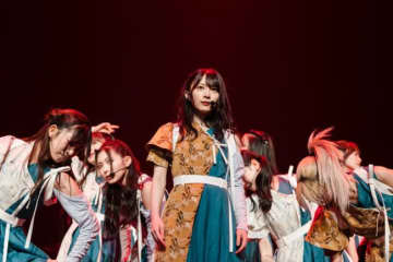 櫻坂46、アメリカで初ライブパフォーマンス　海外ファンをくぎ付けに