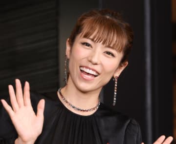 若槻千夏、すれ違いざまに日傘を差したまま「避けない人」にまさかの対応！→「上級者やな」「シンプルおもろい」と話題に