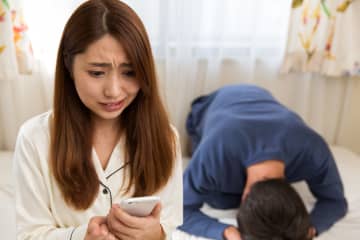 不倫がバレると待ち受けるリスク７選…後悔する前に知っておくべきこと