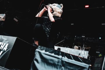 【速レポ】＜京都大作戦2025＞MAN WITH A MISSION、盛り上がらずにはいられない名曲カバーとヒット曲のオンパレード「我々ハ大丈夫デス」