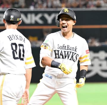 【ソフトバンク】中村晃〝好相性〟の西武・今井からマルチ安打…小久保監督「本当に頭が下がる」