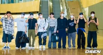 【PHOTO】THE BOYZ「ショー 音楽中心 in JAPAN」のため日本へ…ハートポーズで挨拶
