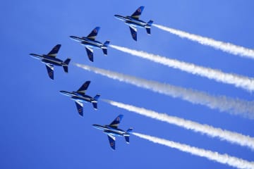 大阪･関西万博の会場周辺を”ブルーインパルス”が飛行、7/12(土) 13(日)の2日間で開催予定、ルートや予定時間を確認しよう！