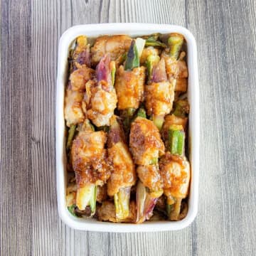 【オクラとみょうがはこうやって食べるのが1番ウマい！】「3日連続でも余裕」「冷蔵庫にあるとめっちゃ安心」巻いて焼くだけのさっぱり作り置きおかず