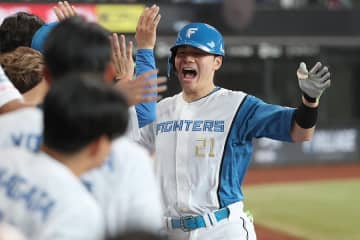 清宮幸太郎の放物線は神レベル　エスコンで救世主弾…予感させる“完全形態”