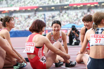 女子100ｍハードル決勝で順位が大混乱！ 大接戦で結果が”誤表示”、二転三転する異常事態に…【日本選手権】