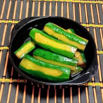 調味料ひとつだけでこの満足感！ピリっと旨いこの味何だかわかる？