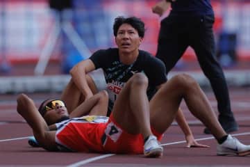 男子400ｍでまさか…1着でゴールの佐藤風雅、レーン侵害で失格「ルールを破ってしまったので」　今泉堅貴が繰り上がりV